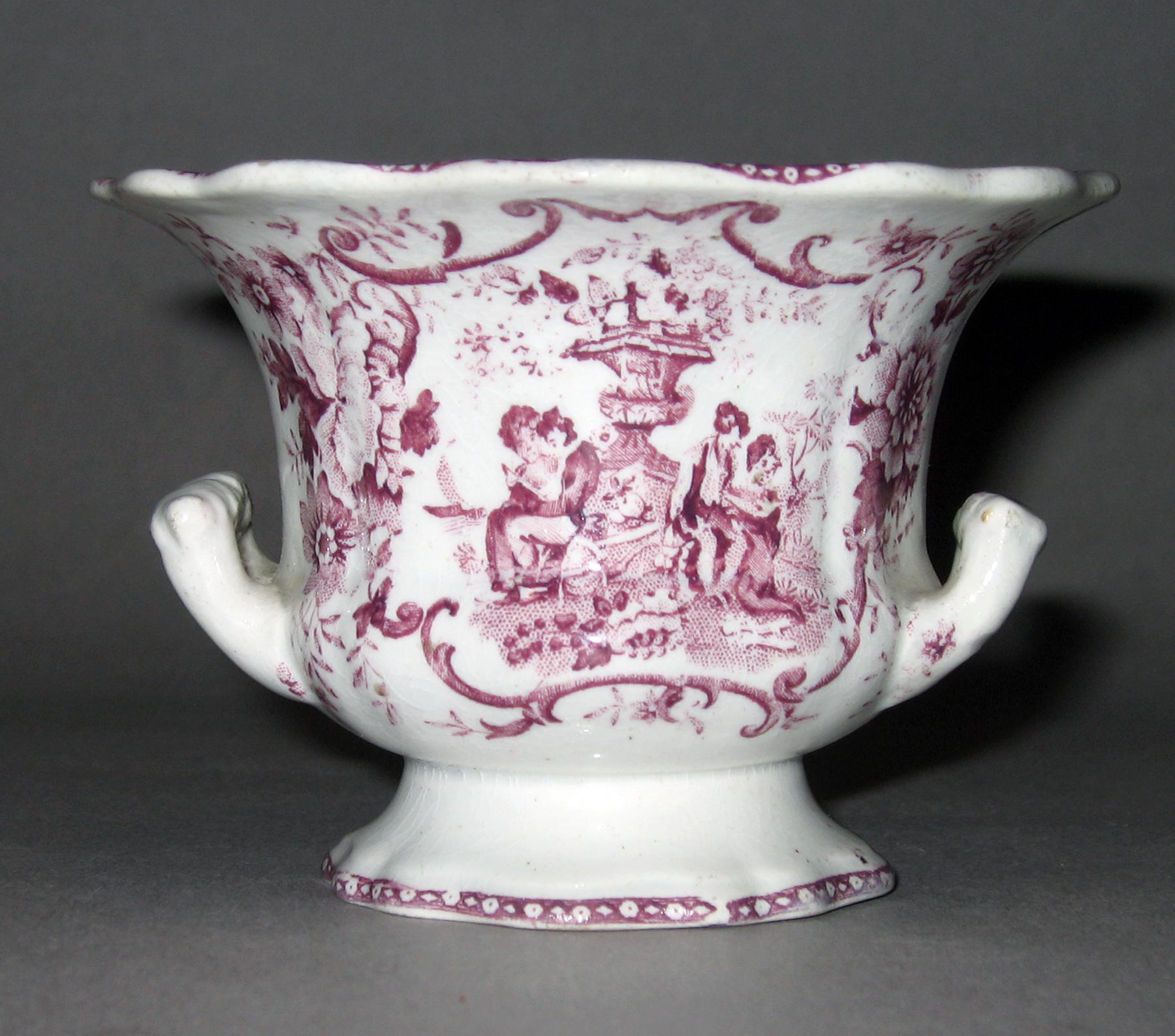 1966.0965 Miniature urn or jardinere