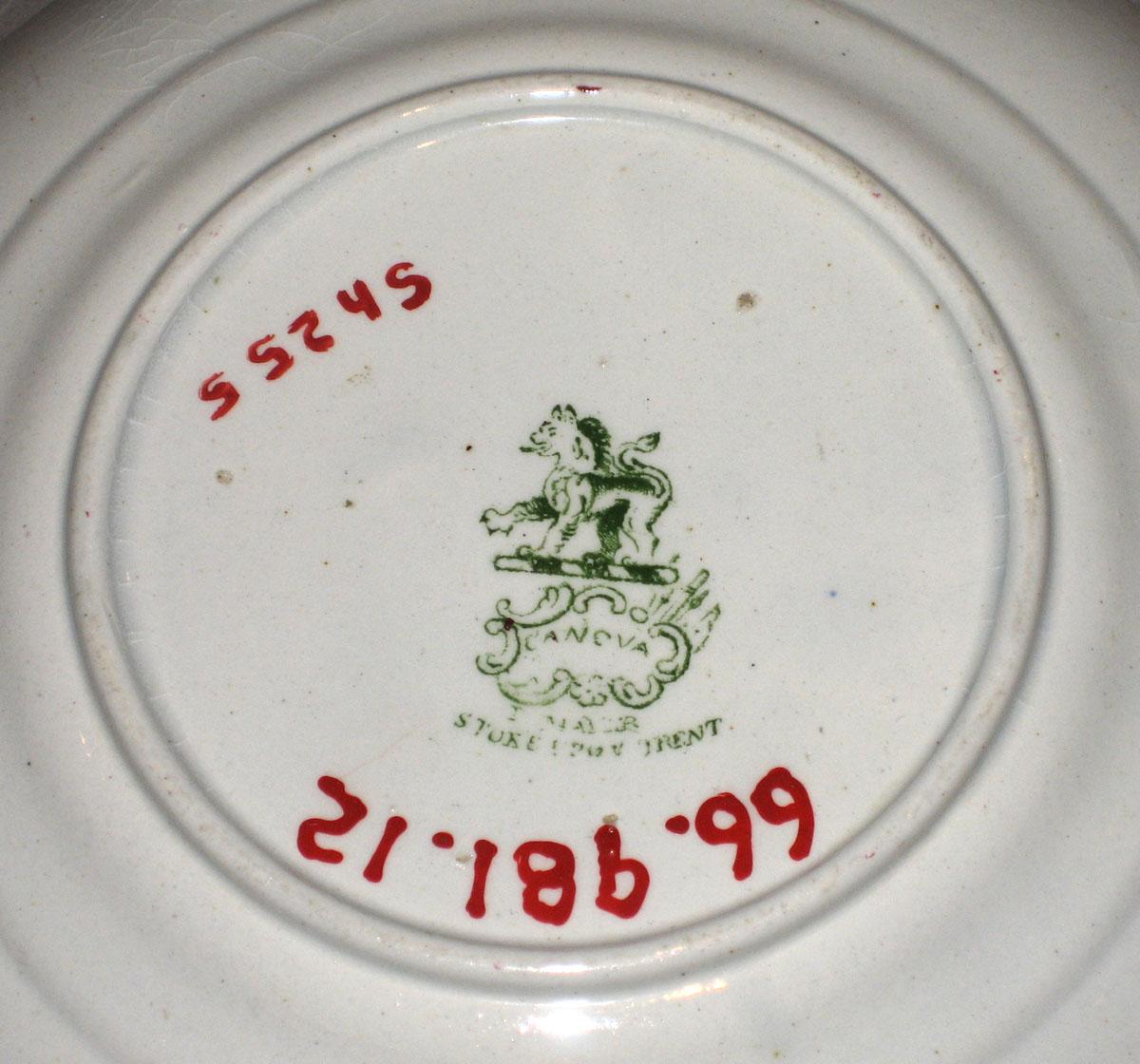 1966.0981.012 Canova saucer (underside)