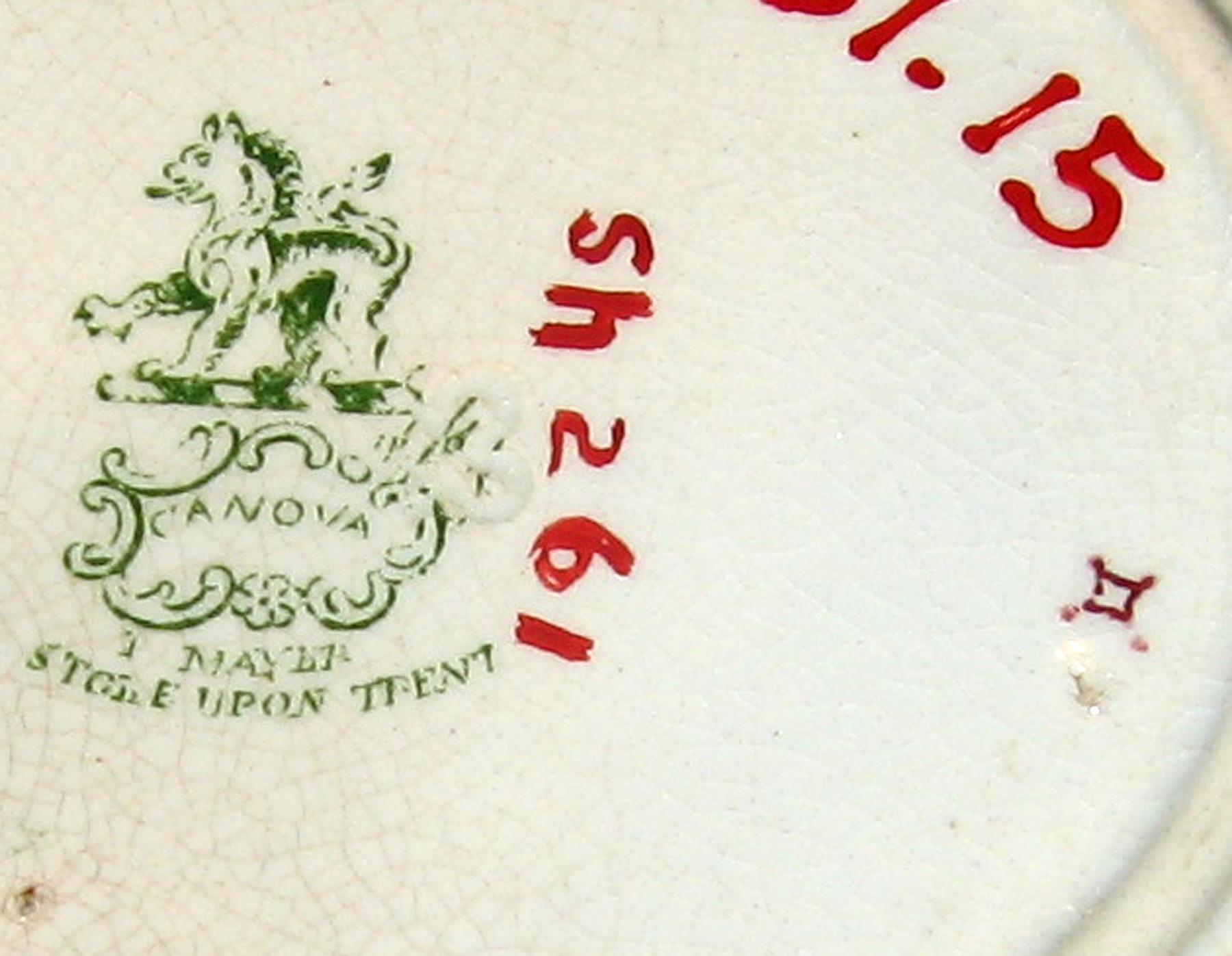 1966.0981.015 Canova pattern saucer (mark)