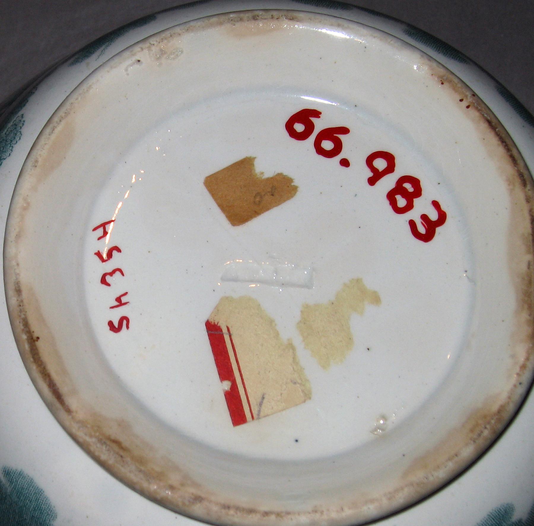 1966.0983 Bowl (mark)
