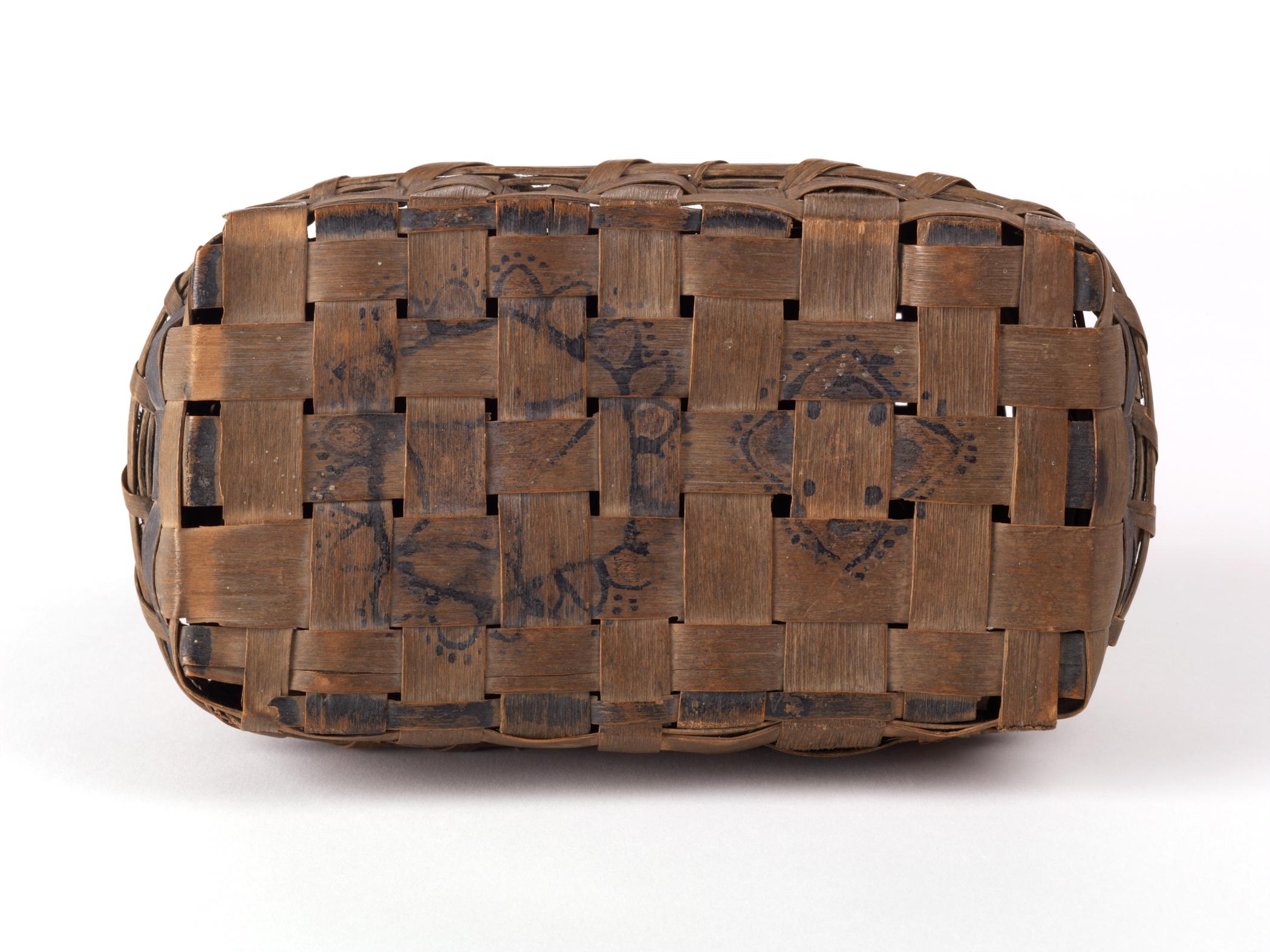 1966.1035 A  Basket, view 2
