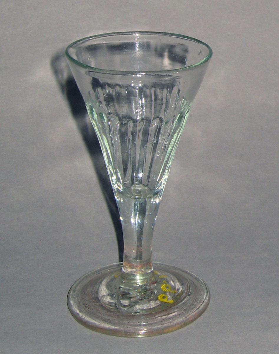 1966.1045 Colorless glass wineglass
