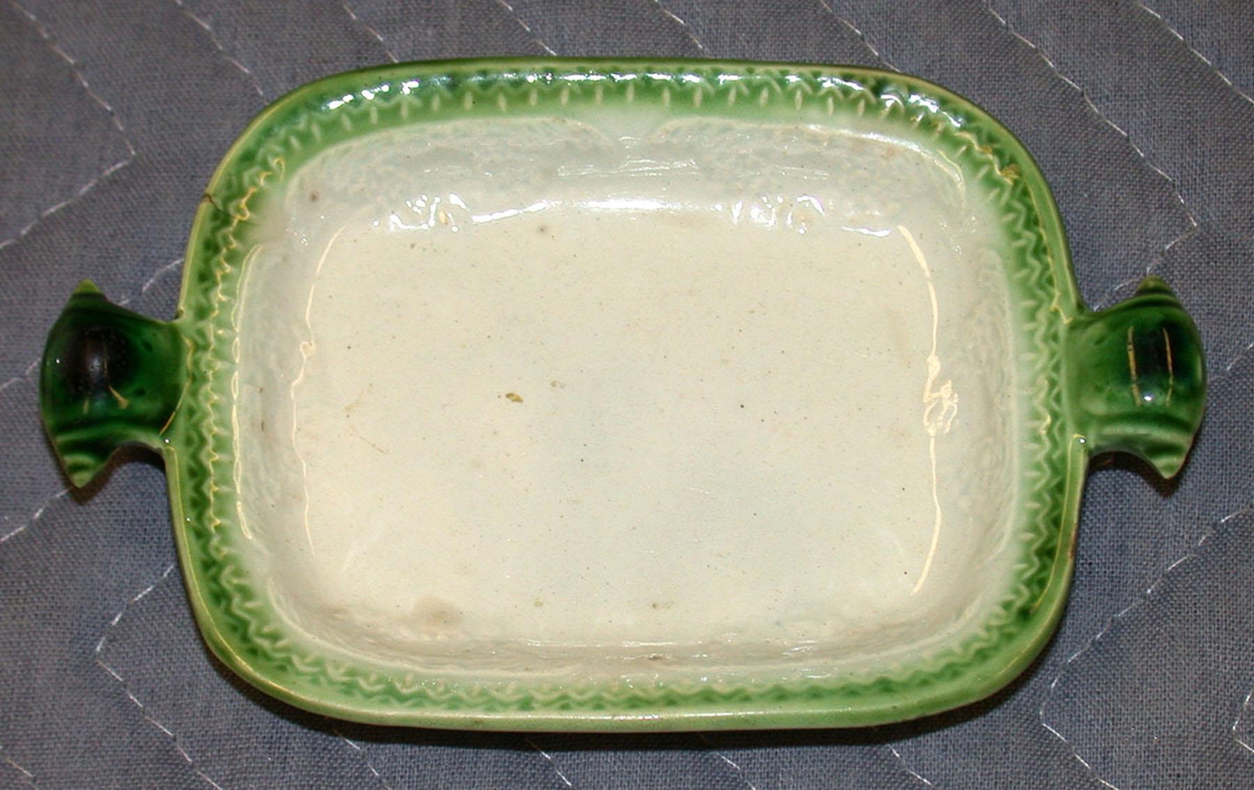 1966.1077 Pearlware Clews tray