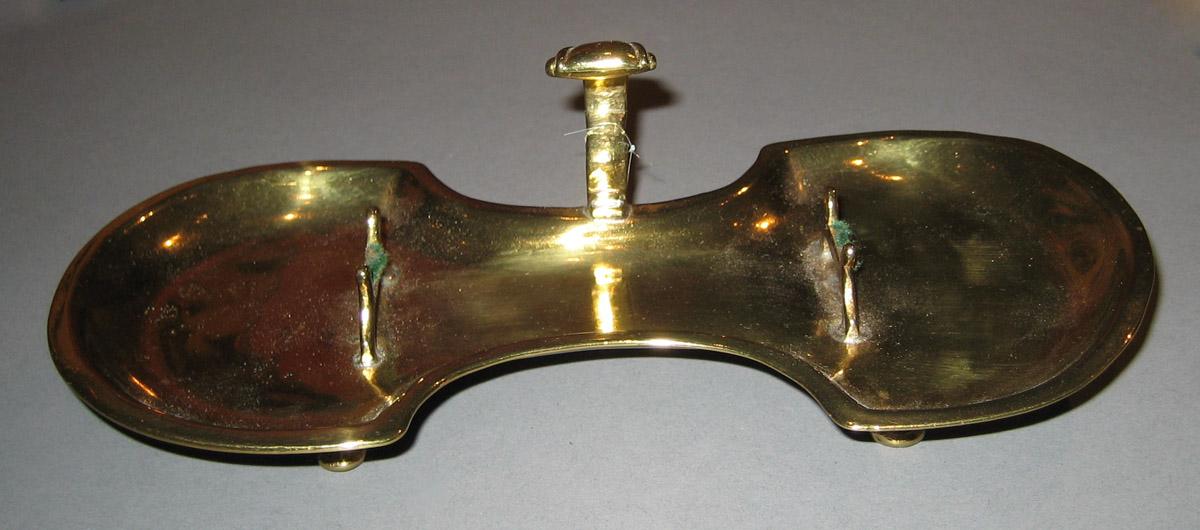 1966.1085 Tray