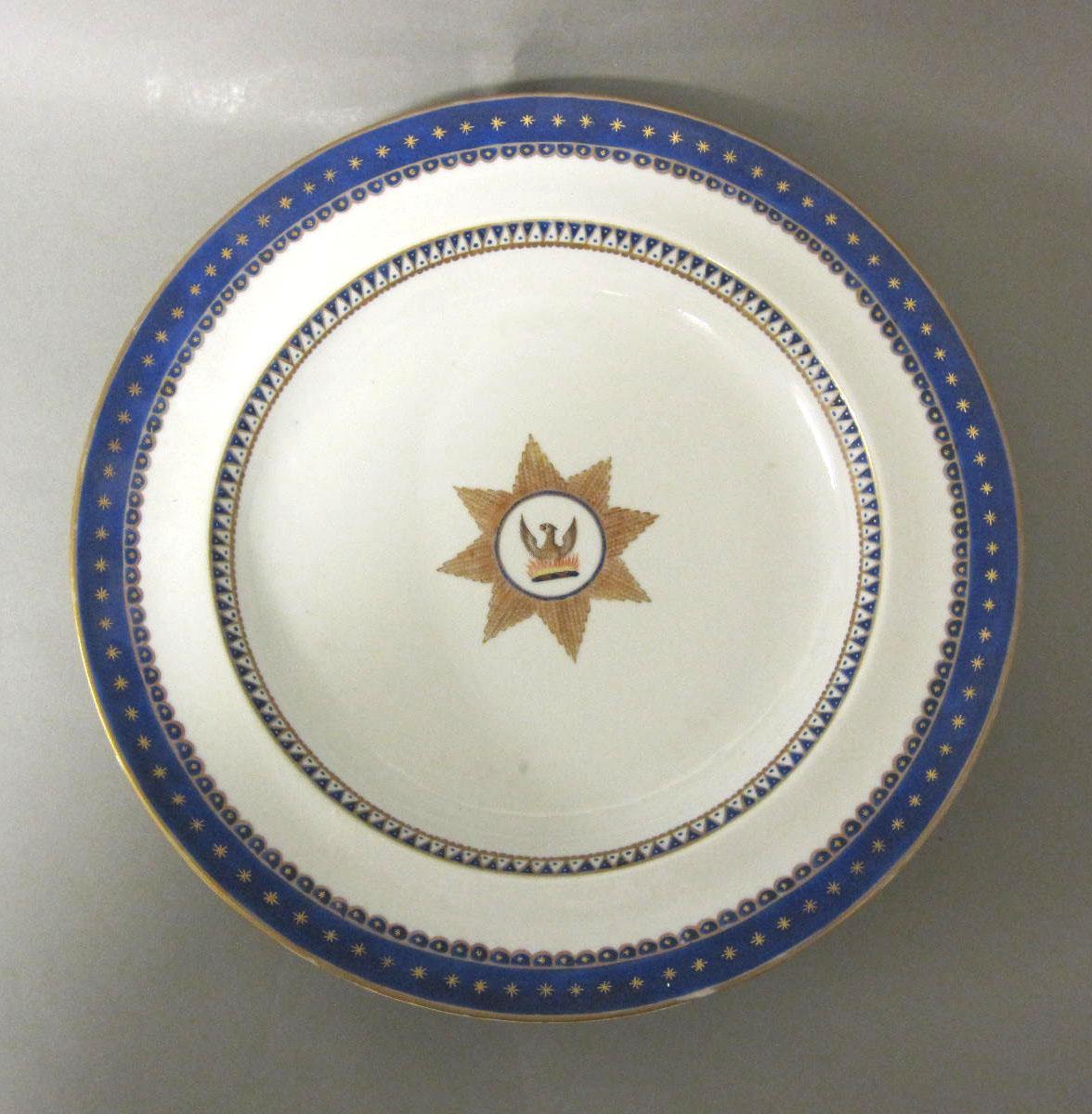 1966.1101.003 Porcelain plate