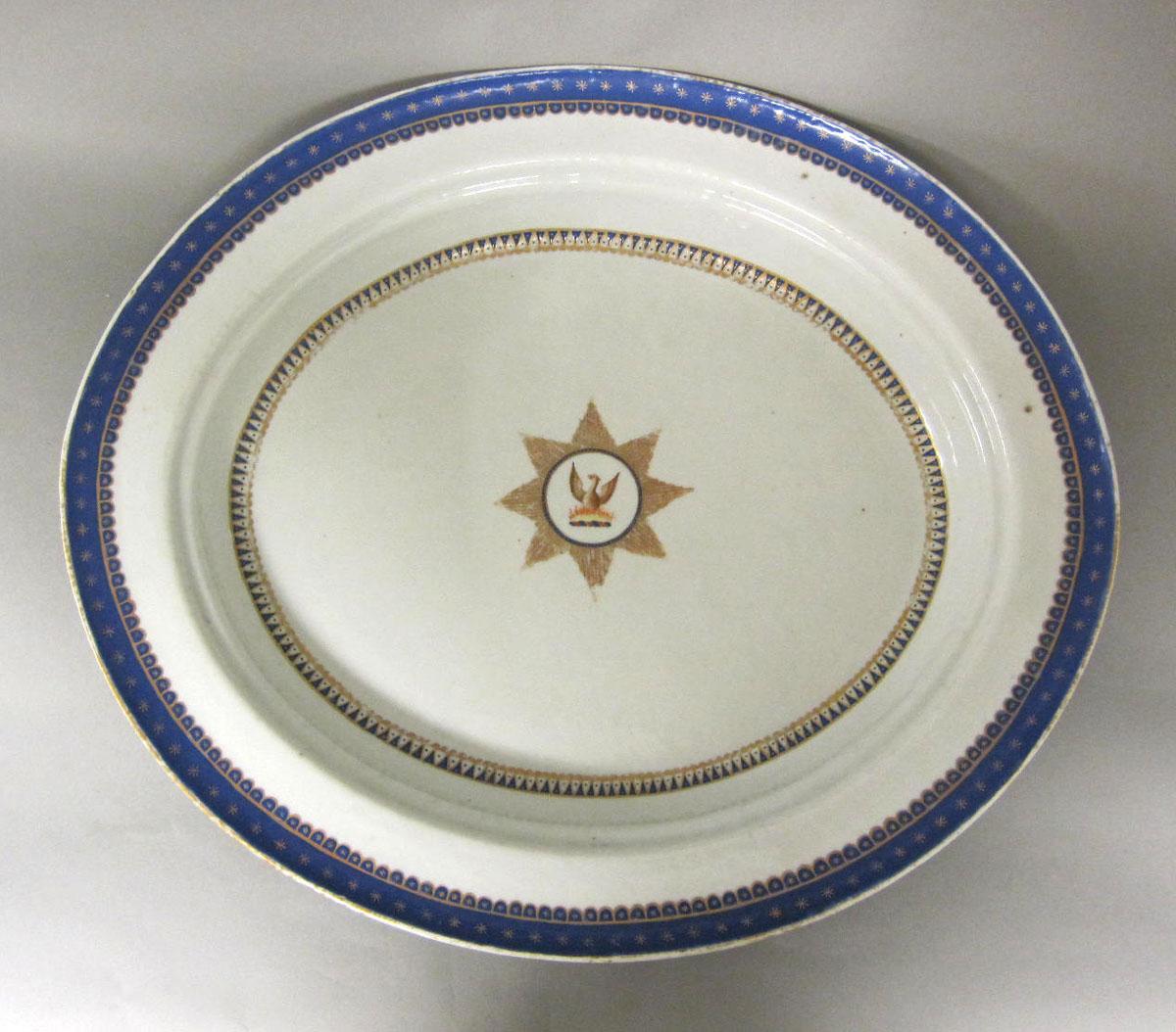 1966.1101.007 Porcelain platter