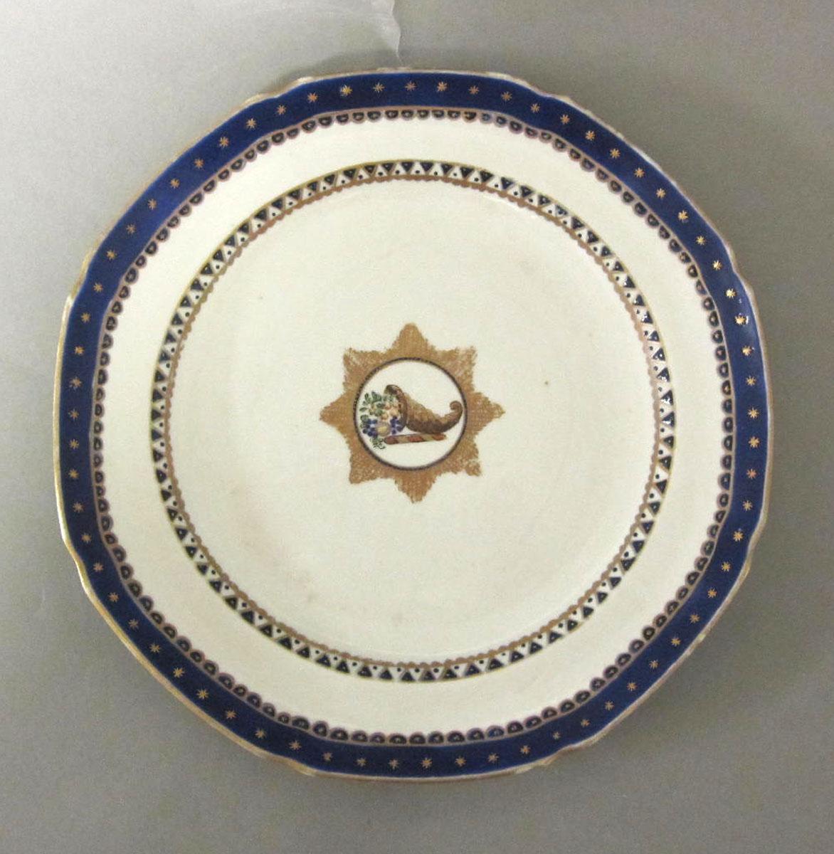 1966.1103.004 Porcelain plate