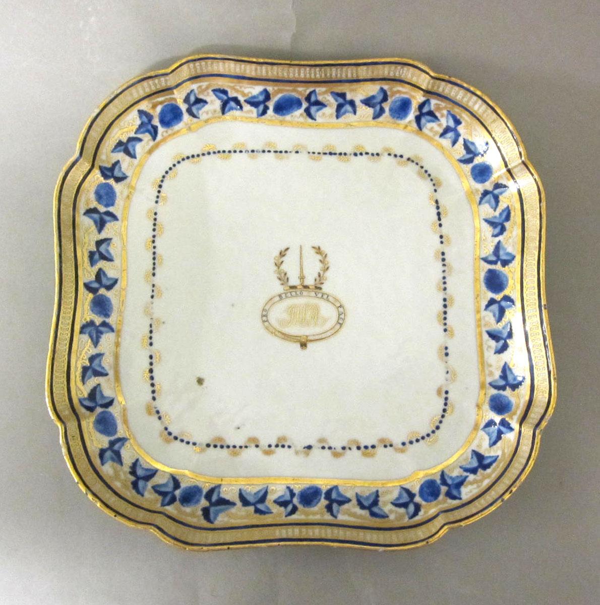 1966.1104.008 Porcelain dish