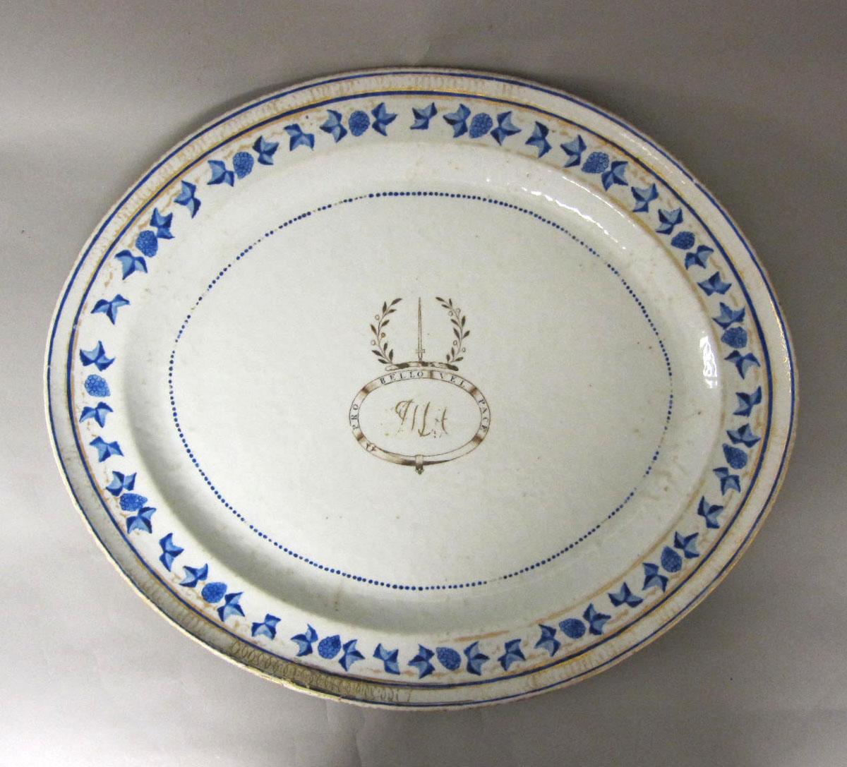 1966.1104.010 Porcelain platter