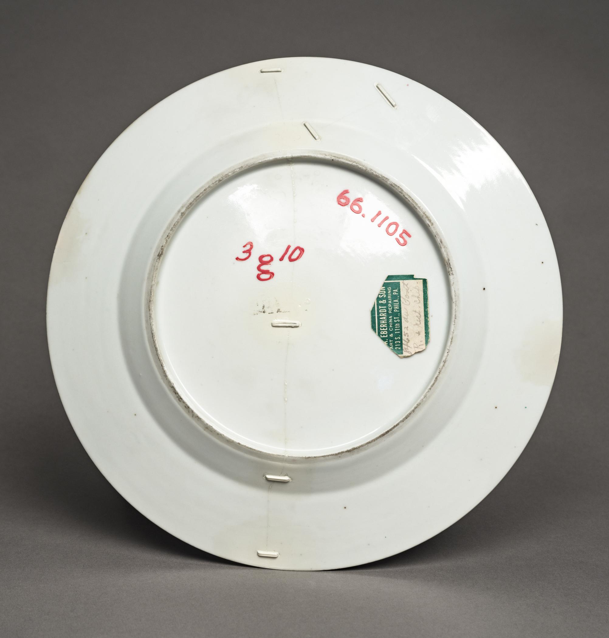 1966.1105 Plate, view 2