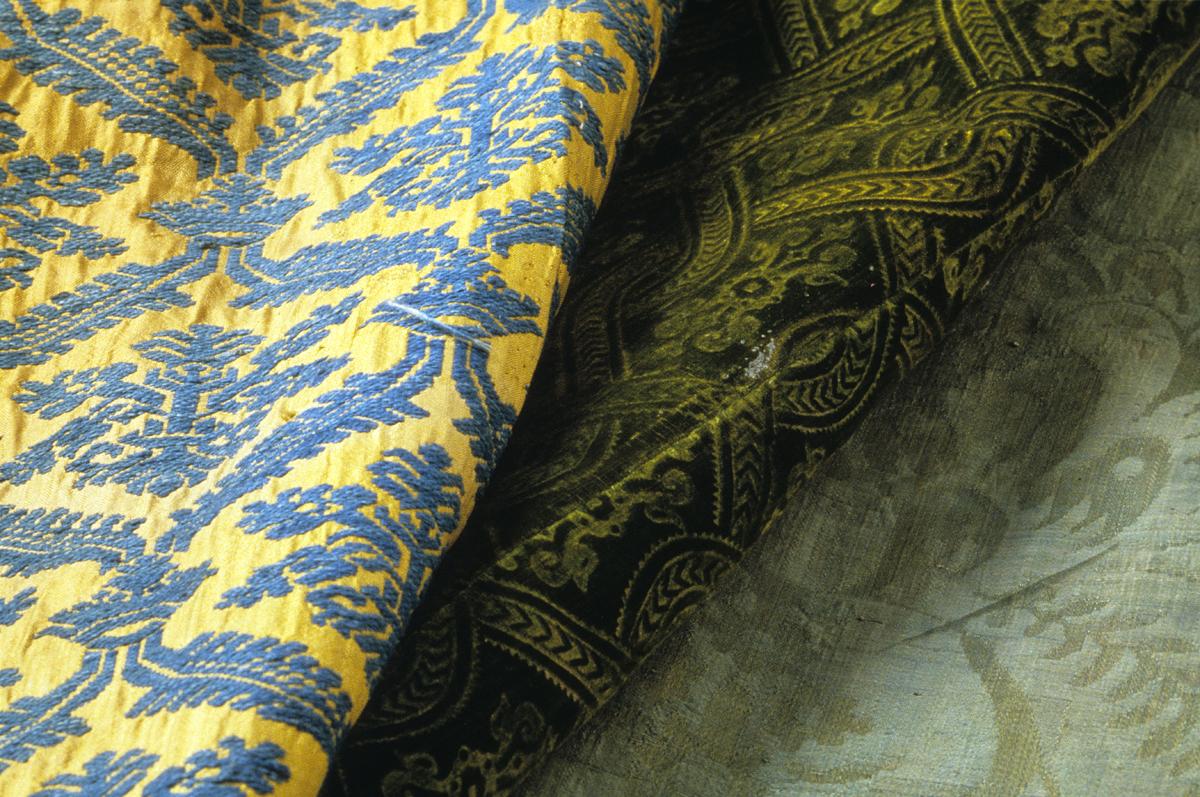 1958.0632.001, 1966.1113-1114 Textiles
