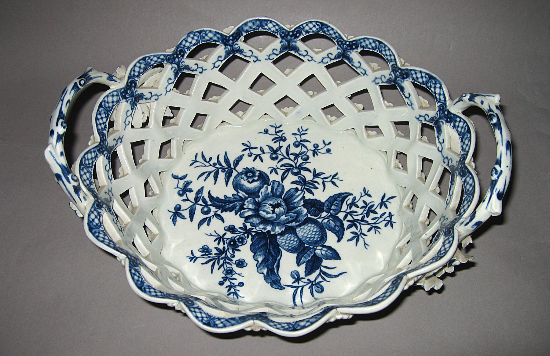 1966.1137 Basket (intertior)