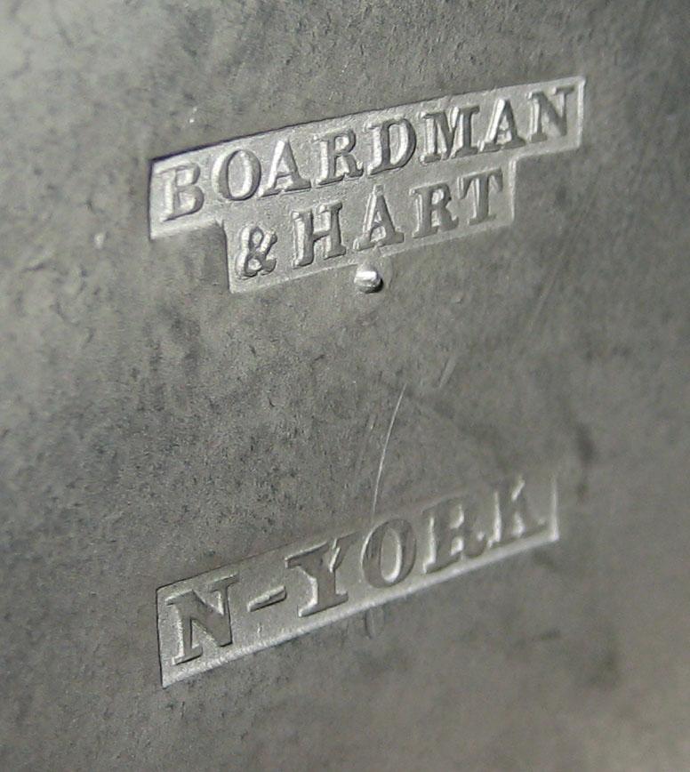 1966.1146 Kettle (mark)