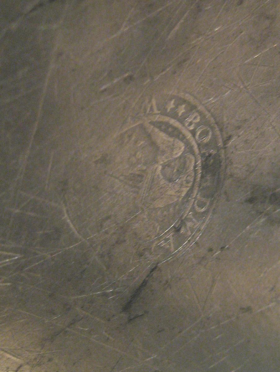 1966.1147 A, B Basin (mark)