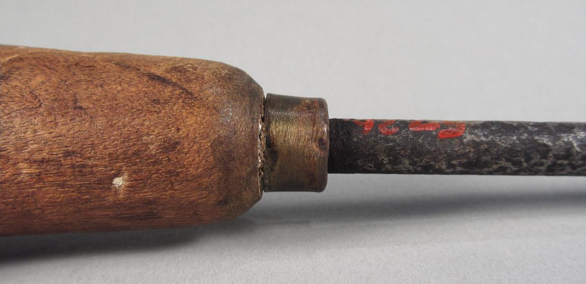 1957.0026.131 Brad awl, ferrule