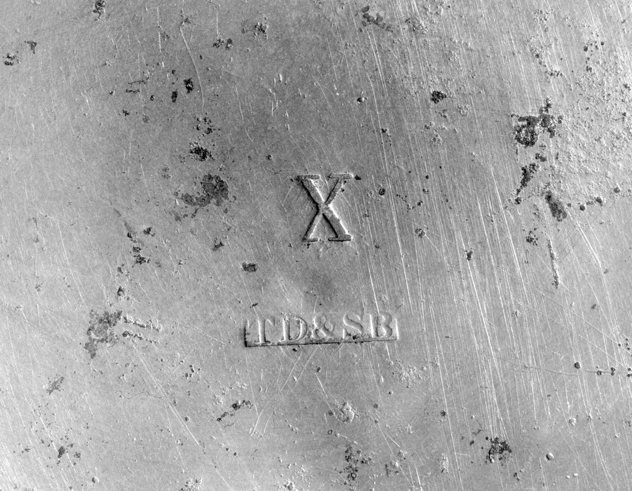 1966.1178 Pewter Baptismal Basin (mark)