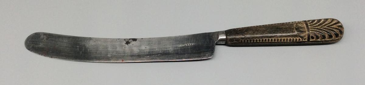 1966.1222.001 Knife, view 1