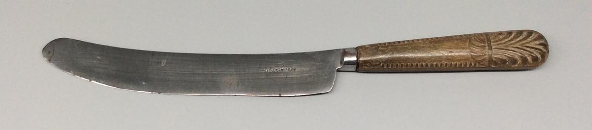 1966.1222.003 Knife, view 1
