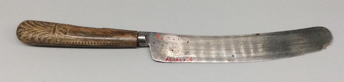 1966.1222.006 Knife, view 2
