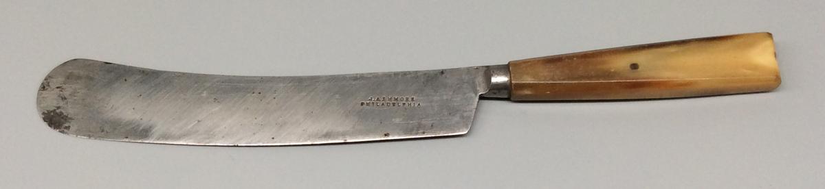 1966.1223.001 Knife, view 1