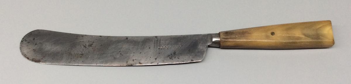 1966.1223.008 Knife, view 1