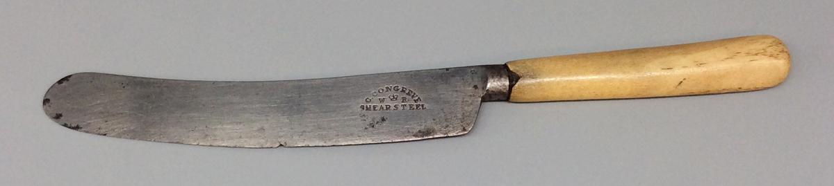 1966.1228 Knife, view 1