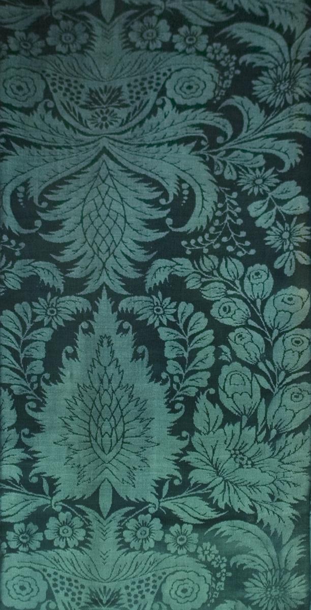 1966.1231 B Window Hanging, Side Curtain, Pattern Repeat-Oblique View