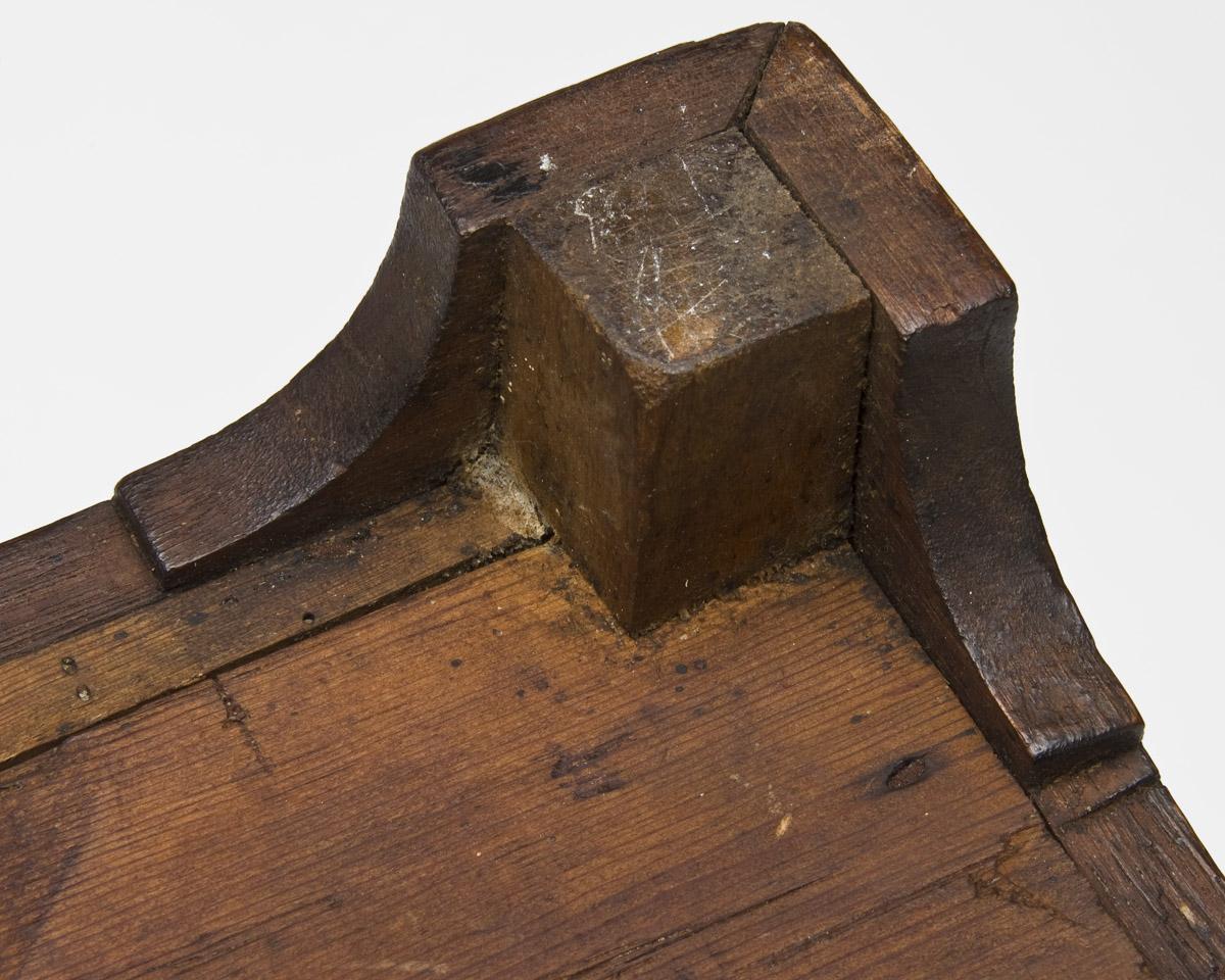 1966.1237 A, B Box (detail 1)