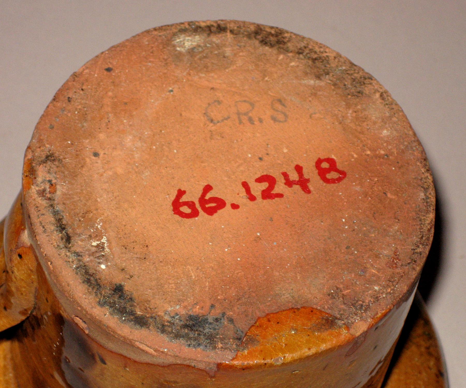 1966.1248 Slipware cup (bottom)