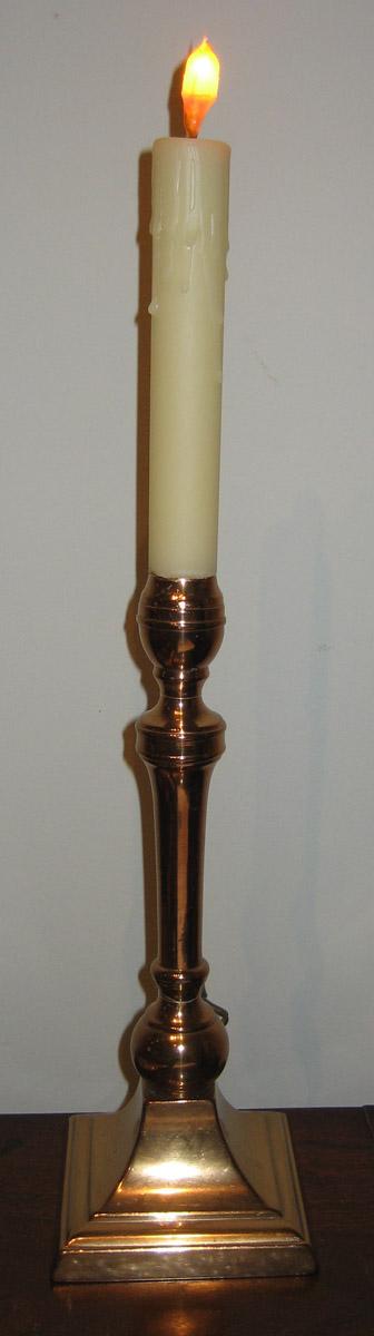 1966.1253.002 Candlestick