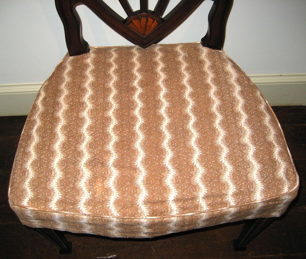 1951.0034 Chair and seat cover detail