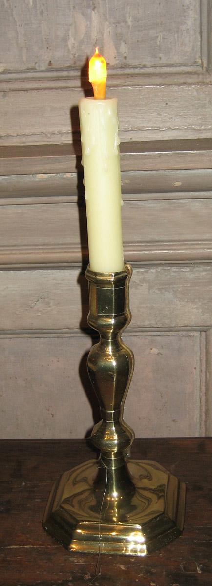 1966.1342 Candlestick