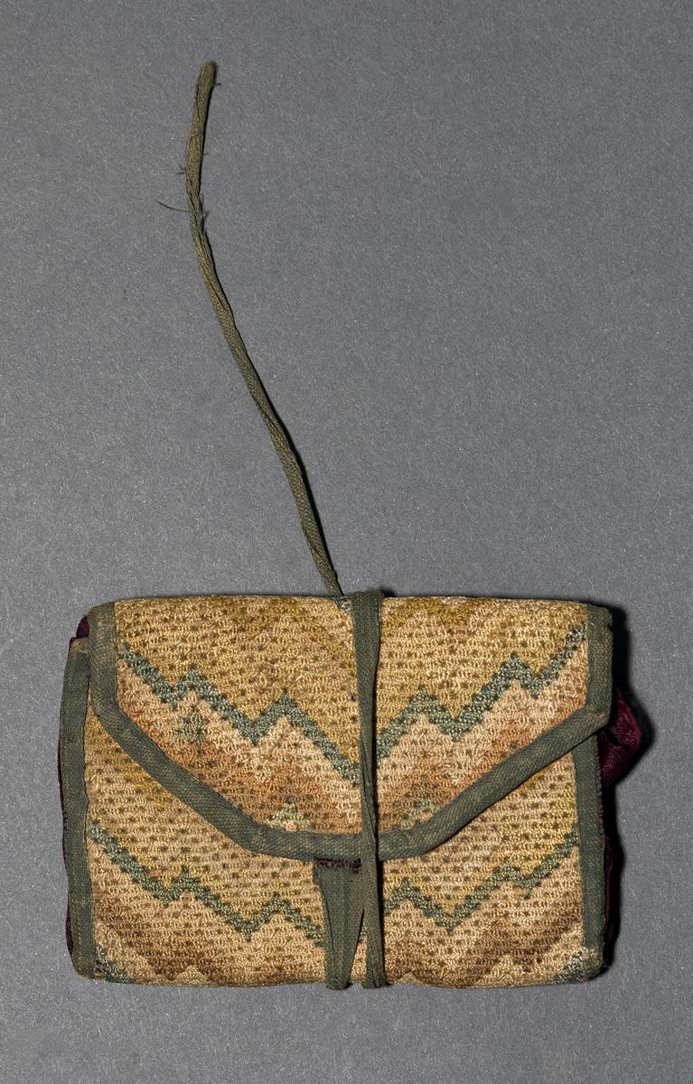 1966.1358 Pocketbook