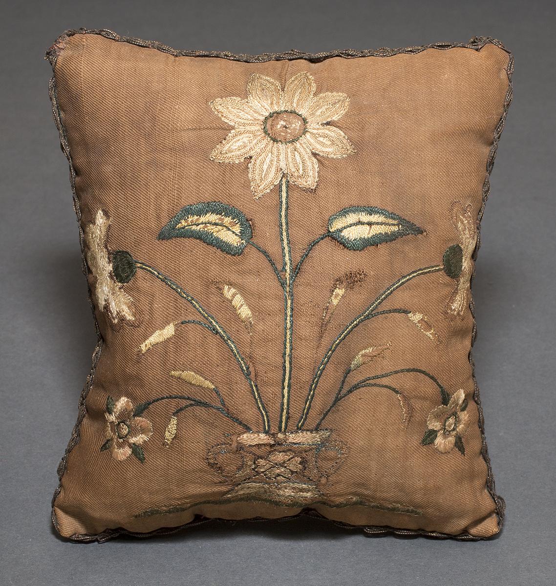 1966.1364 Pincushion, View 2