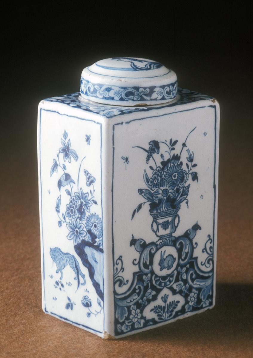 1966.1378 Tea Canister