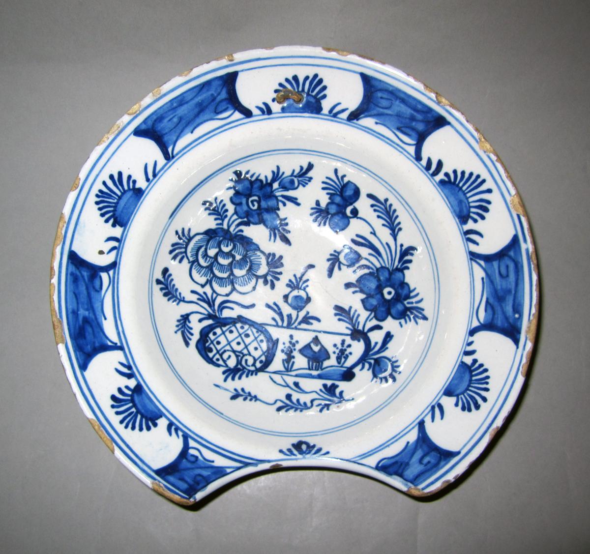 1966.1456 Delft apothecary bowl