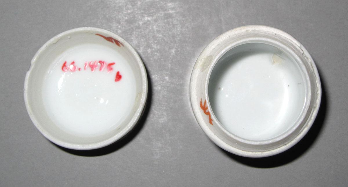 1966.1475 A,B Porcelain jar and cover open