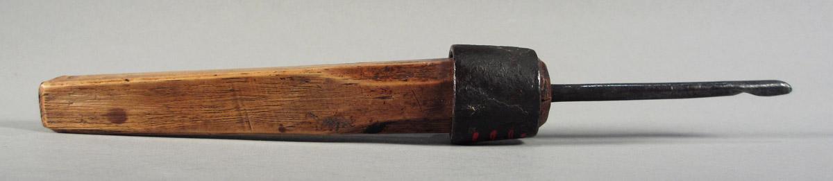 1957.0026.177 Gimlet bit, side 2