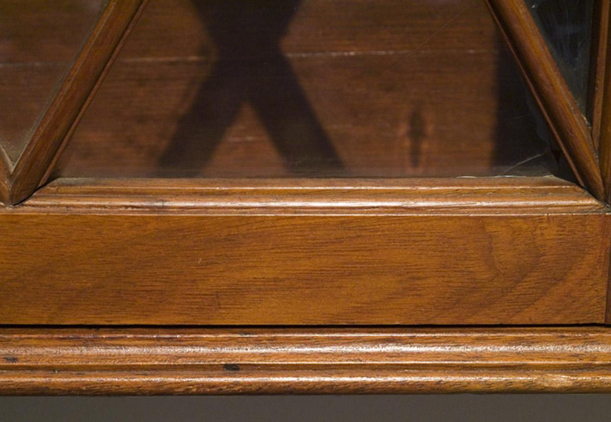 1967.0054 A, B Bookcase (detail 1)