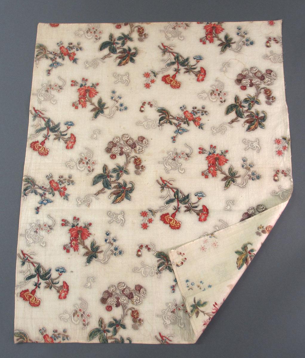 1967.0090 Textile, printed folded corner