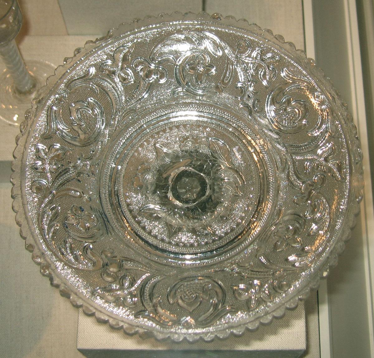 1967.0097 Glass compote (top)