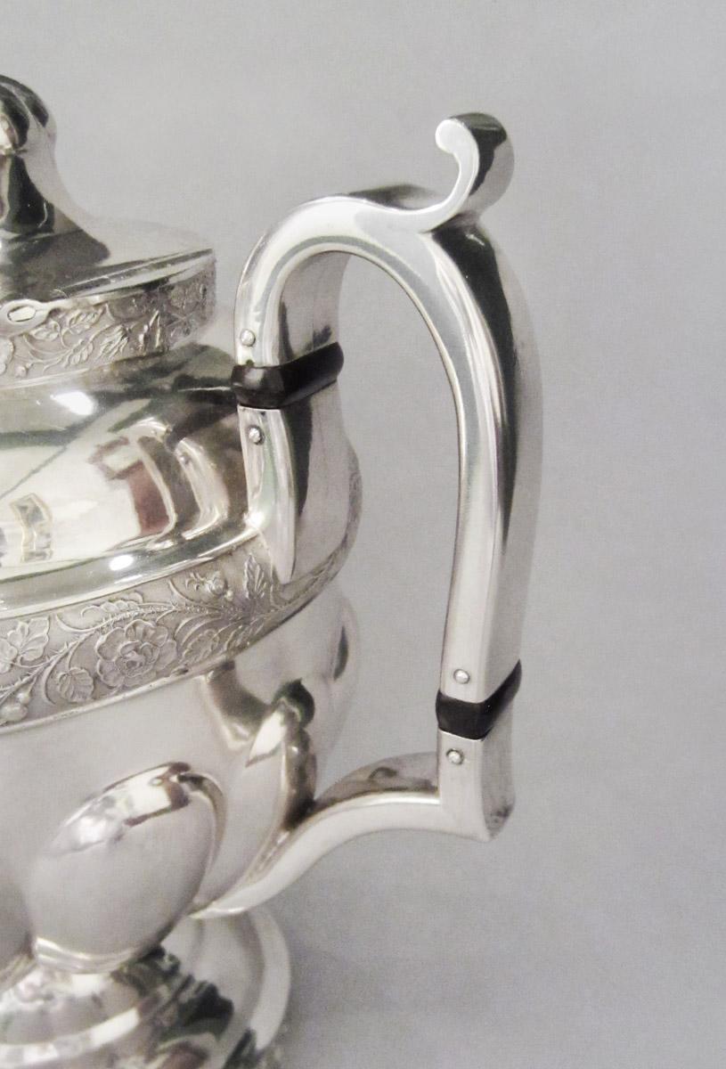 1967.0103.001 Teapot, handle