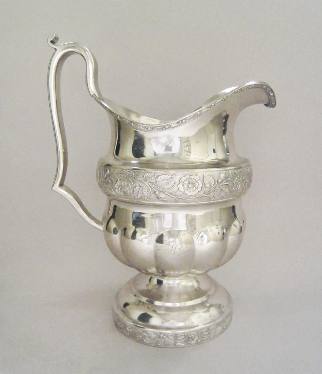 1967.0103.005 Cream pot, side 2