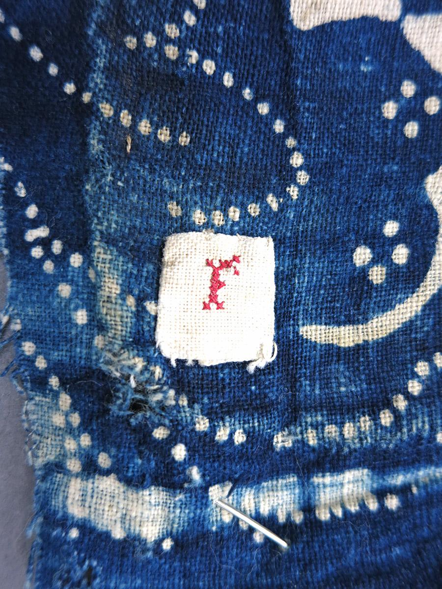 1967.0106.001 Textile, printed detail