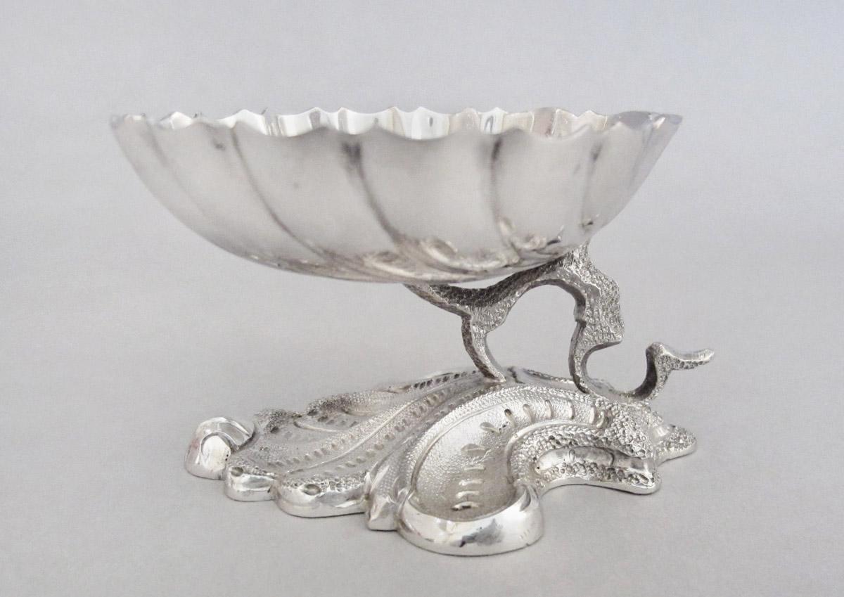 1967.0133.002 Salt cellar, side 1