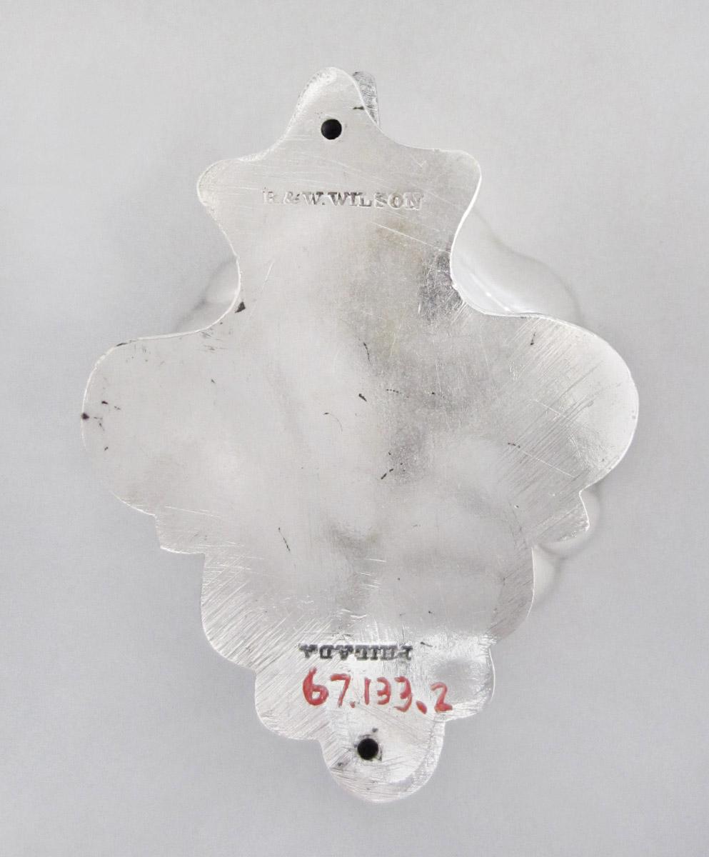 1967.0133.002 Salt cellar, underside