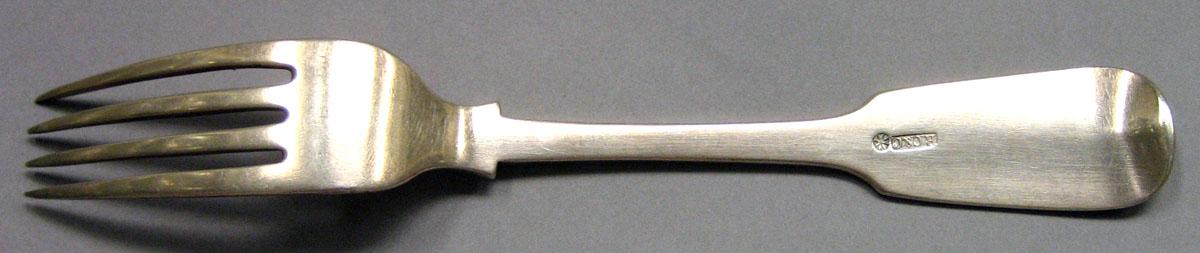 1967.0176 Silver Fork underside