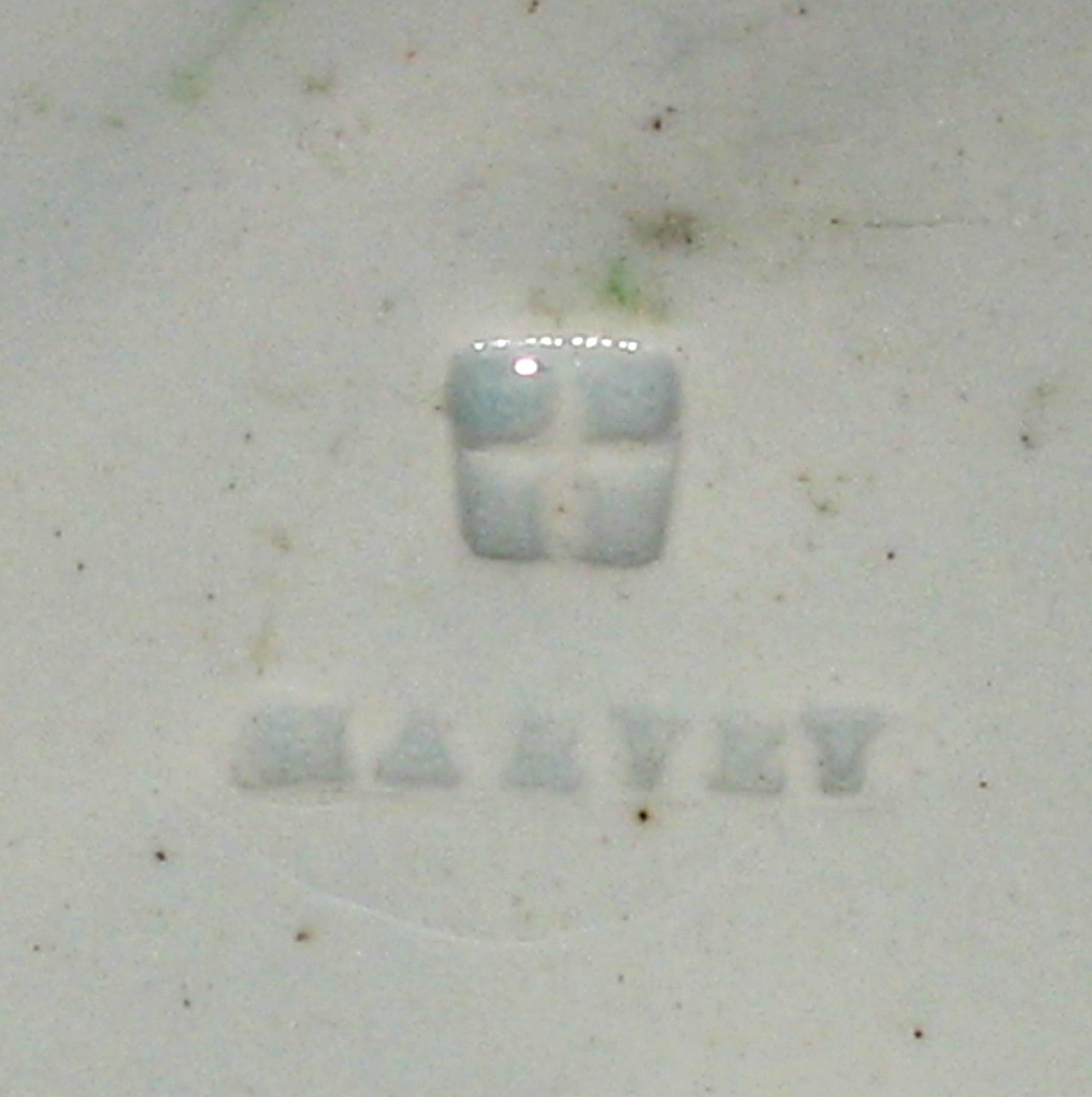 1967.0196 B Spatterware saucer (mark)