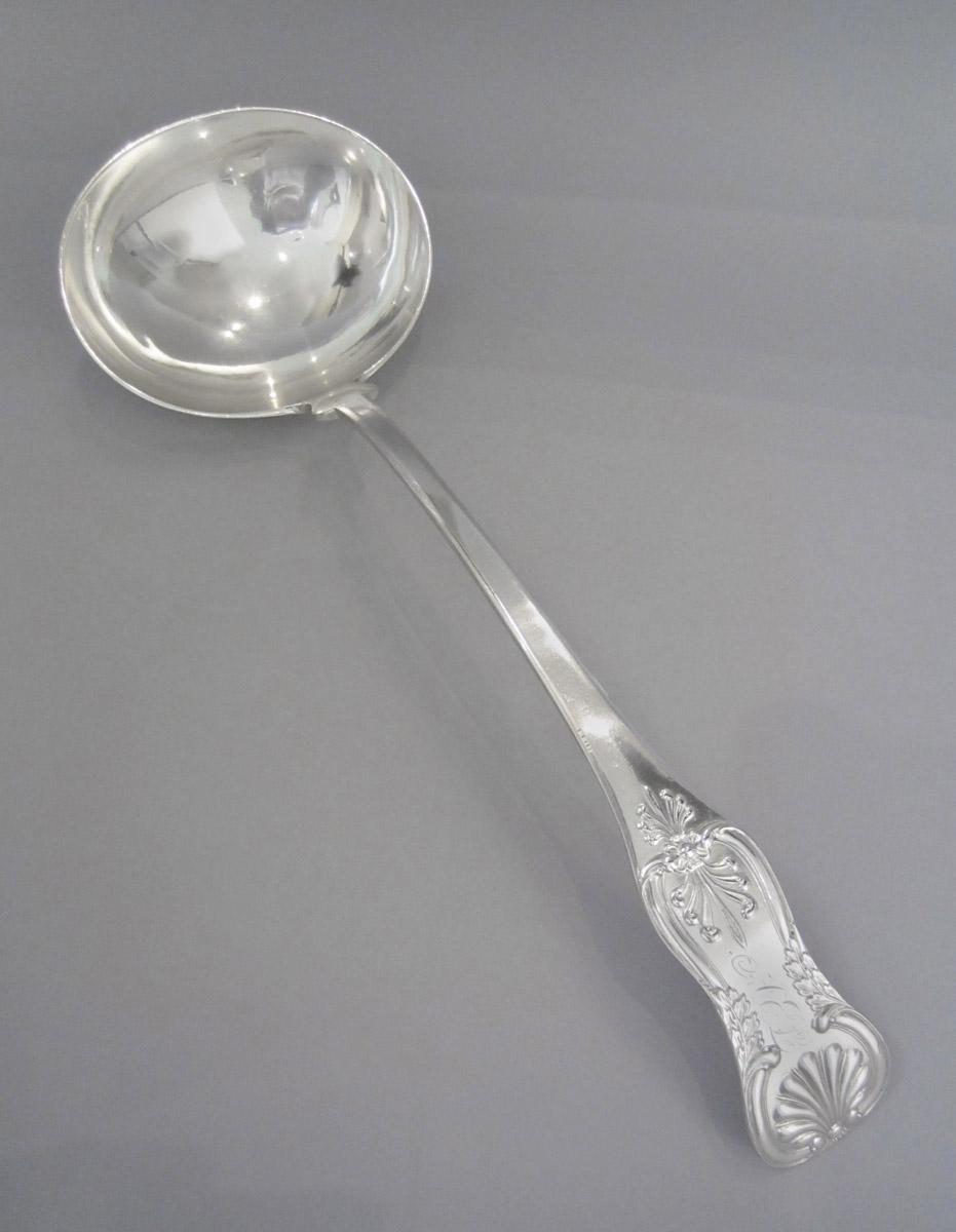 1967.0208 Ladle, upper surface