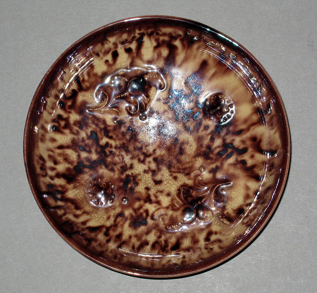 1952.0217.001 A Creamware saucer